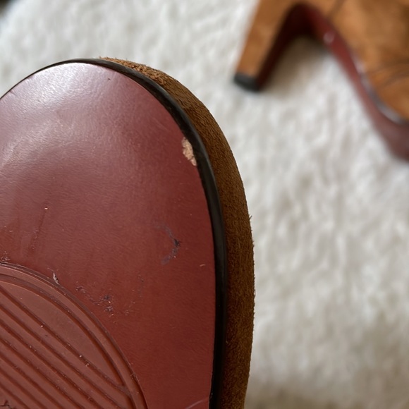 Chie Mihara suede heeled booties cognac tan brown luxury - Picture 15 of 16